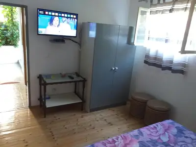 TV i/ili zabavni centar u objektu Apartmani LuNa