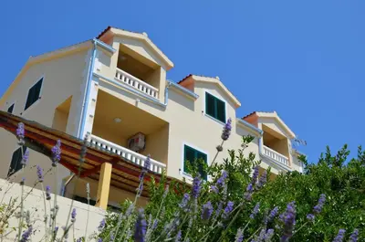 Zgrada u kojoj se nalazi apartman