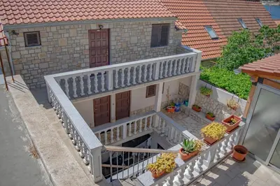 Zgrada u kojoj se nalazi apartman