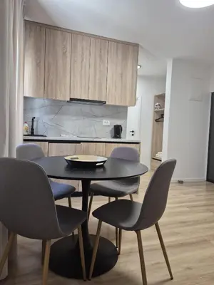 Kuhinja ili čajna kuhinja u objektu Lendas Apartments & Rooms