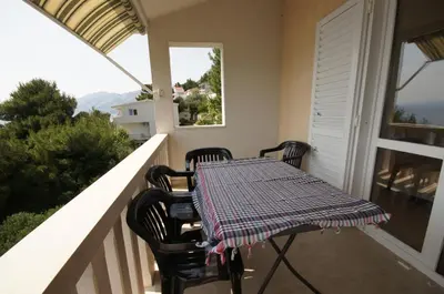 Pogled na planine ili pogled na planine iz apartmana
