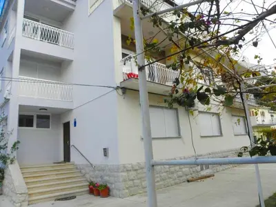 Zgrada u kojoj se nalazi apartman