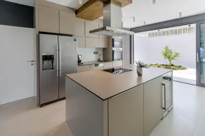 Kuhinja ili čajna kuhinja u objektu Luxury Villa Complex