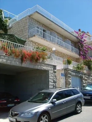 Zgrada u kojoj se nalazi apartman