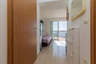 Krevet ili kreveti u jedinici u objektu Apartments with parking space Marusici, Omis - 1131
