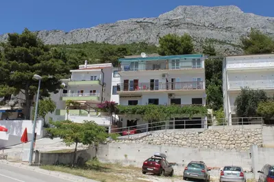 Pogled na planine ili pogled na planine iz apartmana