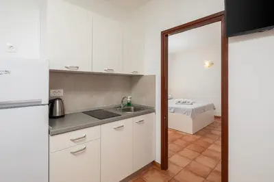 Kuhinja ili čajna kuhinja u objektu Adriatic Blue Apartments