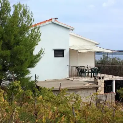Seaside holiday house Ivan Dolac