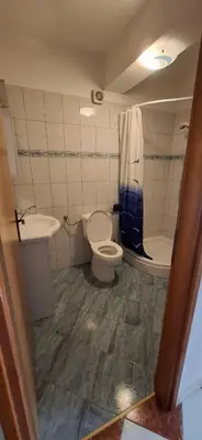 Kupaonica u objektu Apartmani Marijana