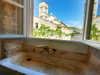 Pogled na planine ili pogled na planine iz apartmana
