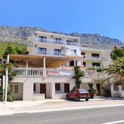 Apartments and rooms by the sea Lokva Rogoznica - Omis - 2973