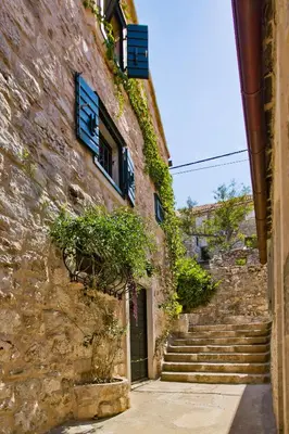Tlocrt objekta Central Charming Stone House