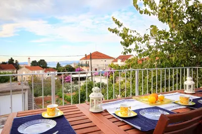 Balkon ili terasa u objektu Island stonehouse villa Kala mendula