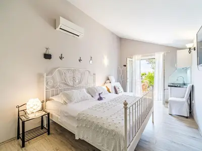 Krevet ili kreveti u jedinici u objektu Holiday Home Villa Mutnik by Interhome