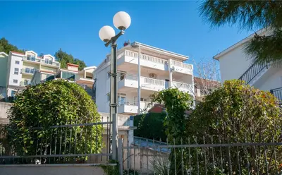 Zgrada u kojoj se nalazi apartman