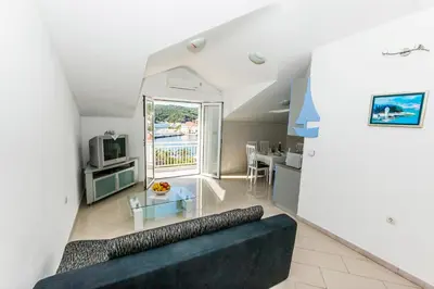 Kuhinja ili čajna kuhinja u objektu Apartments Sumartin