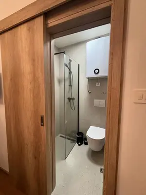 Kupaonica u objektu Apartments Petrović