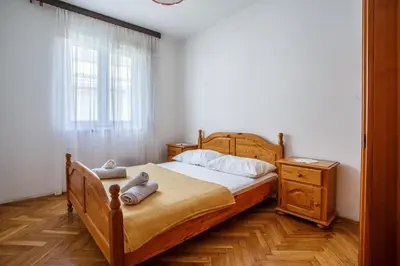 Krevet ili kreveti u jedinici u objektu Apartments with parking space Nemira, Omis - 15727