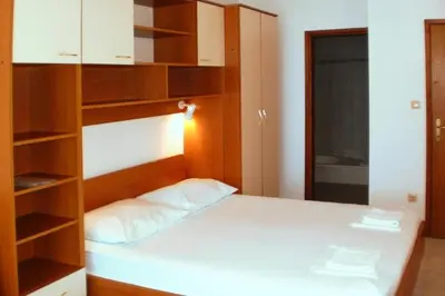 Krevet ili kreveti u jedinici u objektu Apartment in Nemira with Stunning Sea Views