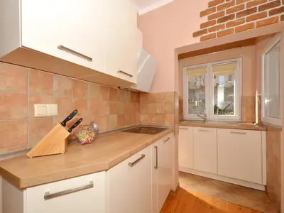 Kuhinja ili čajna kuhinja u objektu Holiday Home Žrnovnica