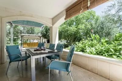 Vrt u objektu Holiday home Villa Spilla