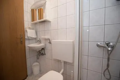 Kupaonica u objektu Apartment Brela 16603b
