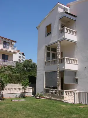 Zgrada u kojoj se nalazi apartman