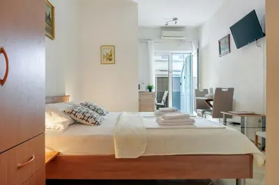 TV i/ili zabavni centar u objektu Apartments with parking space Baska Voda, Makarska - 16517