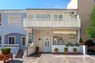 Zgrada u kojoj se nalazi apartman