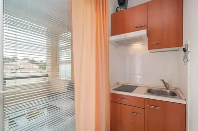 Kuhinja ili čajna kuhinja u objektu Apartments Molo Mare