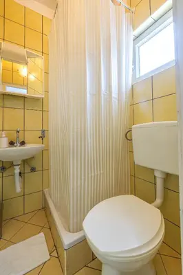 Kupaonica u objektu Apartments Josip