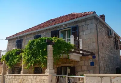 Zgrada u kojoj se nalazi apartman