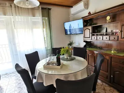 Kuhinja ili čajna kuhinja u objektu Apartment Marina