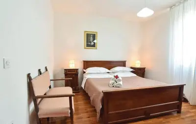 Krevet ili kreveti u jedinici u objektu Family-friendly apartments with swimming pool Supetar, Brac - 16774