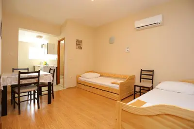 Krevet ili kreveti u jedinici u objektu Apartment Nemira 17039a