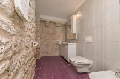 Kupaonica u objektu House Darijo