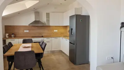 Kuhinja ili čajna kuhinja u objektu Apartments NewWay Bol