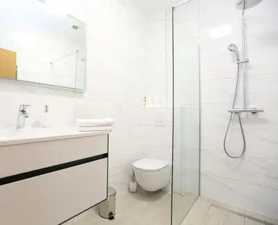 Kupaonica u objektu APARTMANI GUTO
