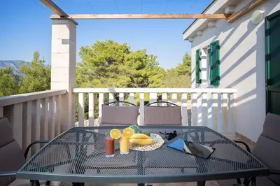 Balkon ili terasa u objektu Hvaretta villas with private pools