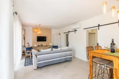 TV i/ili zabavni centar u objektu Apartment 4 Olives
