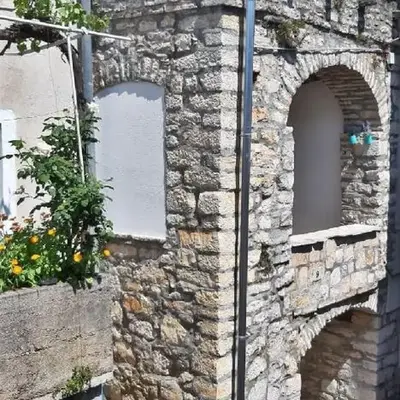 House Stone house Mia casa