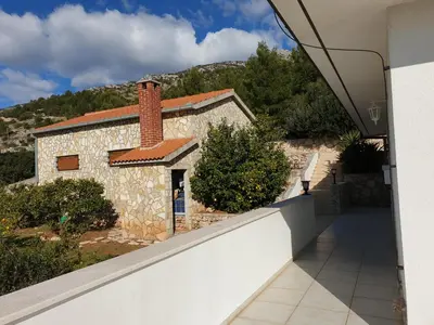 Zgrada u kojoj se nalazi apartman