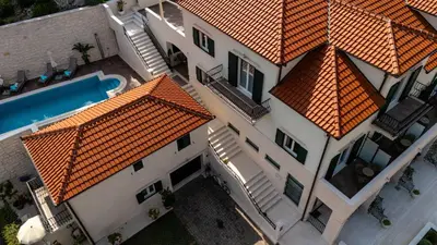 Bazen u objektu Villa Kogo ili u blizini
