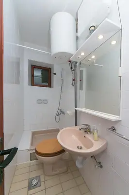 Kupaonica u objektu Apartments by the sea Brela, Makarska - 16950