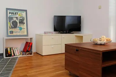 TV i/ili zabavni centar u objektu Superb penthouse Luna