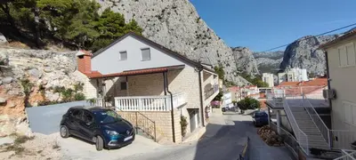 Pogled na planine ili pogled na planine iz apartmana