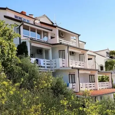 Apartments Ivo