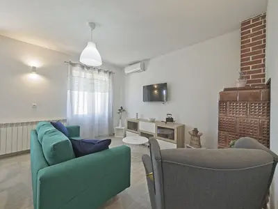 TV i/ili zabavni centar u objektu Apartman Nikica
