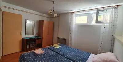 Krevet ili kreveti u jedinici u objektu Apartments Jurić - 4 An apartment for 3 in the center