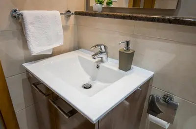 Kupaonica u objektu Apartments Bašković